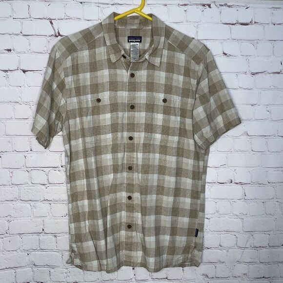 Patagonia Men's White/Brown Check/Plaid Short Sleeve Button Up Shirt Size M - Picture 1 of 6